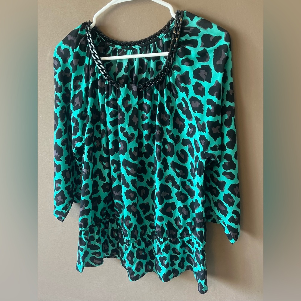 Turquoise and Black Leopard Print Blouse - Picture 4 of 14